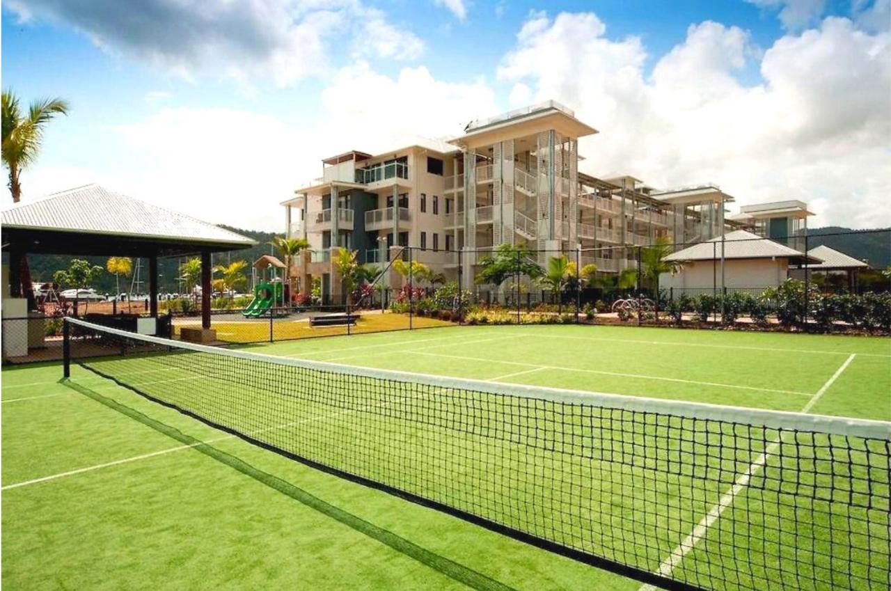 Absolute Luxury Marina Lifestyle At The Port Of Airlie Beach Exterior foto